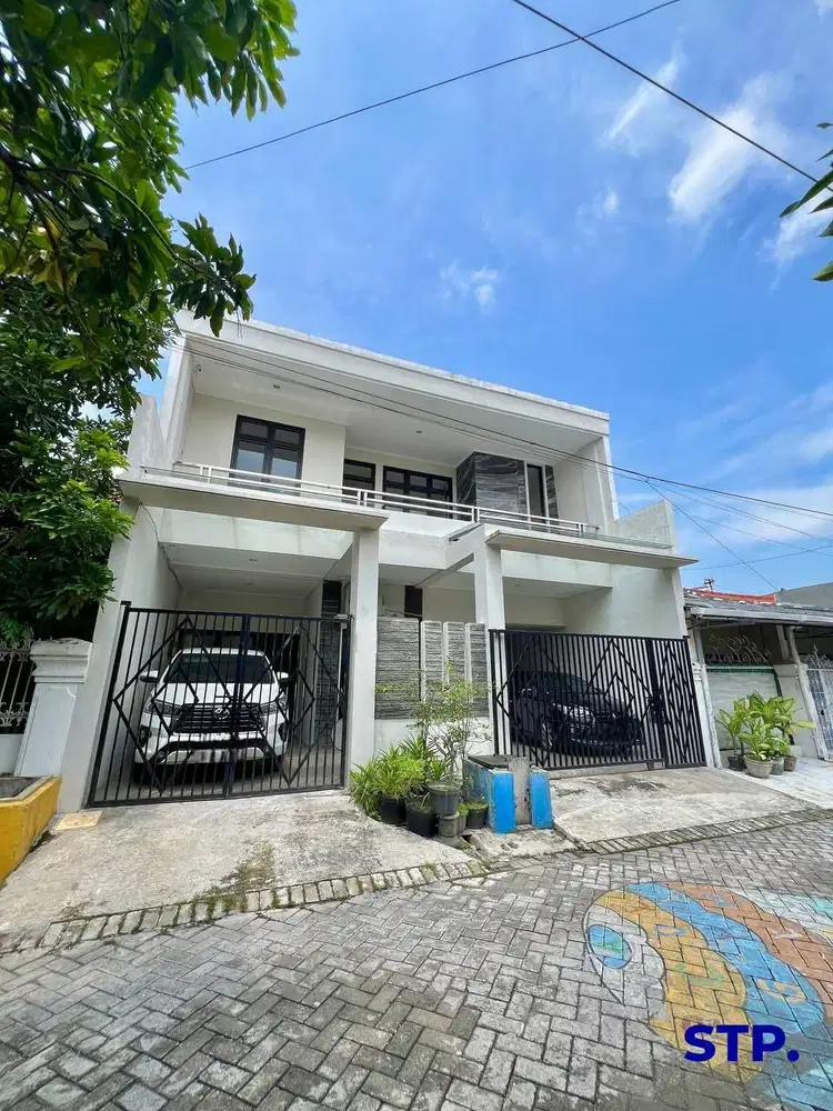 Rumah siap huni 2 lantai Baruk Timur  Akses dekat ke MERR