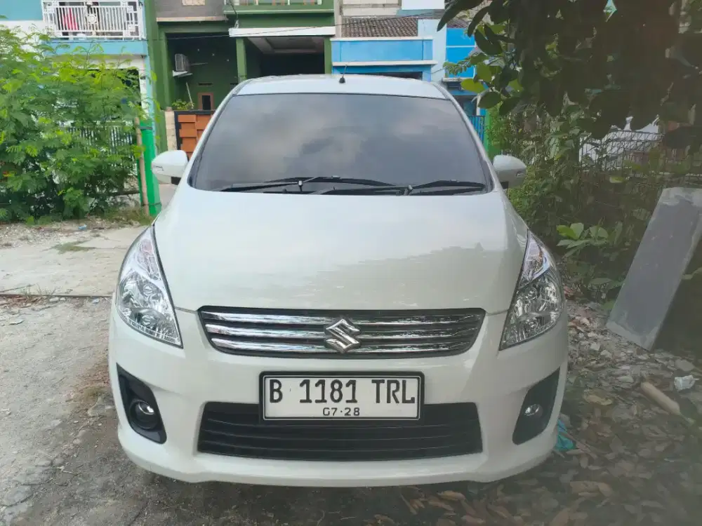 DIJUAL CEPAT! Suzuki Ertiga GX Manual 2013 Putih