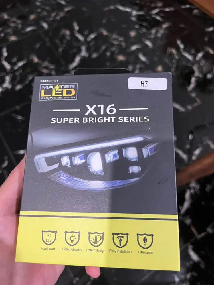 Lampu LED X6 H7