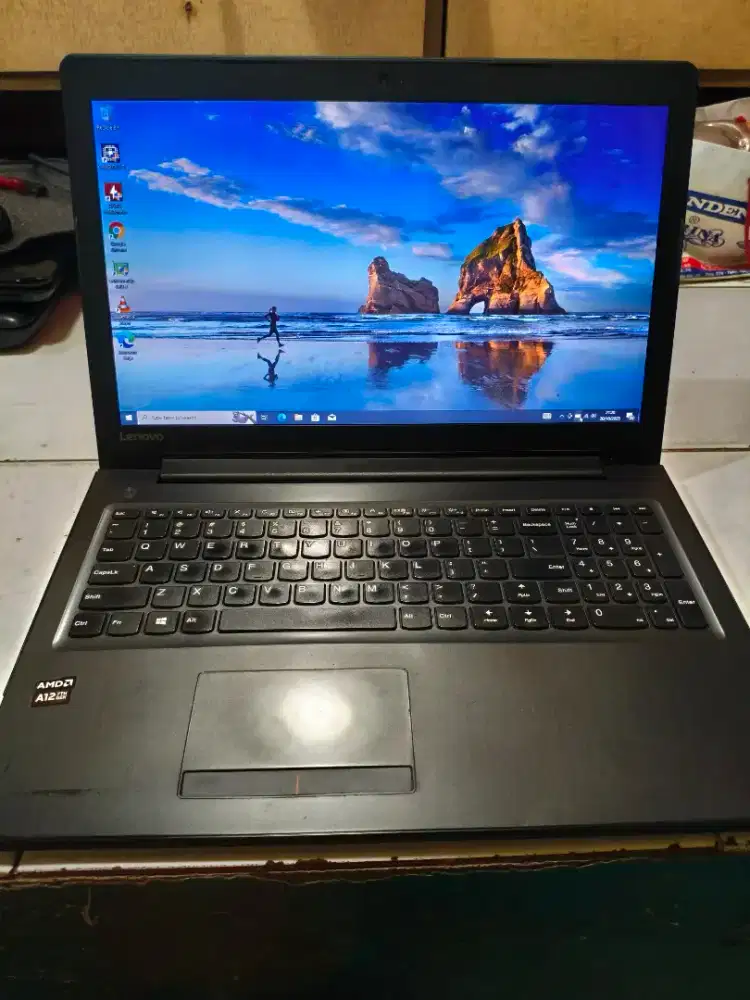 Laptop Lenovo Ideapad 310 15ABR - AMD A12 / RAM 8GB DDR4 / SSD 256GB