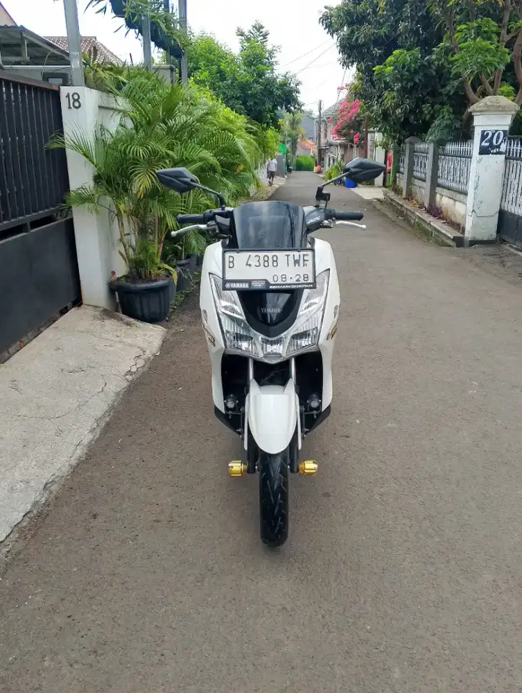 Yamaha Lexy Gress