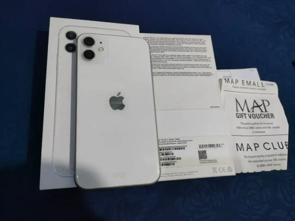 iphone 11 128 digimap bisa smua kartu SIM lancarr