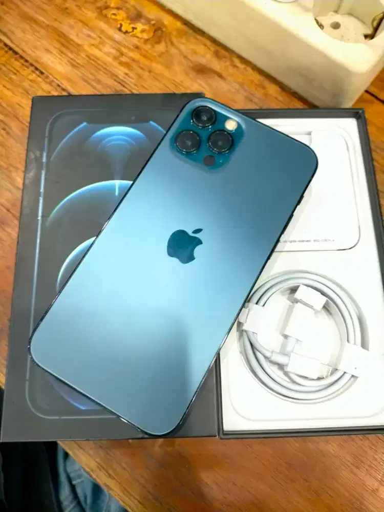 Iphone 12 pro 256gb iBox (minus dikit)