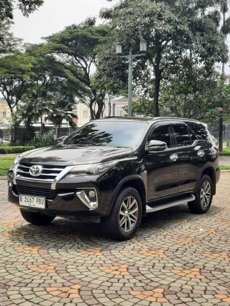 Toyota Fortuner SRZ 2.7 AT Bensin 2017 Pajak Panjang