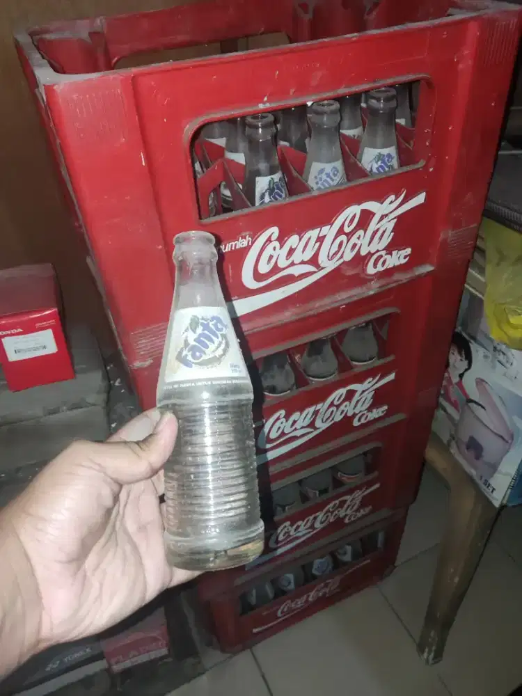 Botol Kaca Fanta Coca-Cola Jadul + Peti