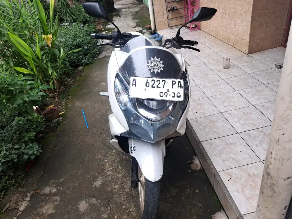 Jual cpt pcx cbu thailand 2012 ss kumplit pajak hidup