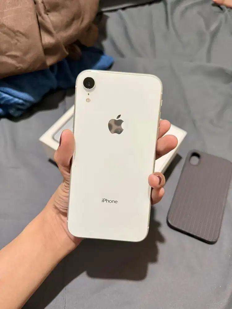 IPHONE XR WHITE 64gb ex inter