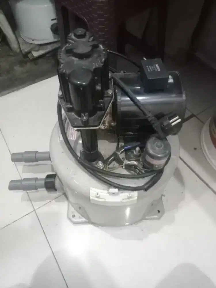 Mesin pompa air