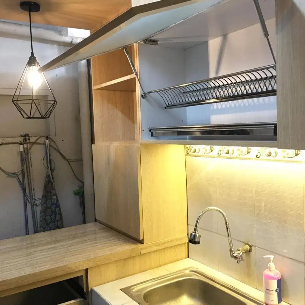 Custom Interior Kitchen Set, Backdrop TV, Lemari, Wardrobe, Kitchenset