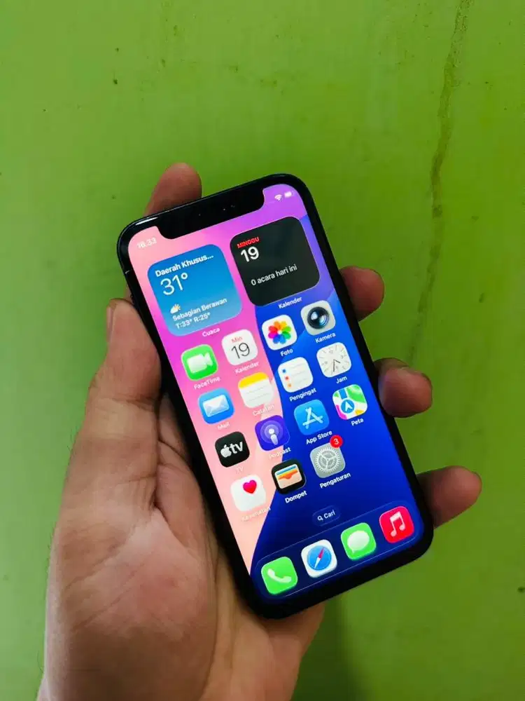 Iphone 12 mini 128 Hitam