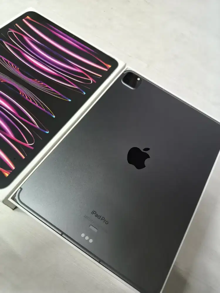Ipad pro gen 4 M2 512 wifi Celuller