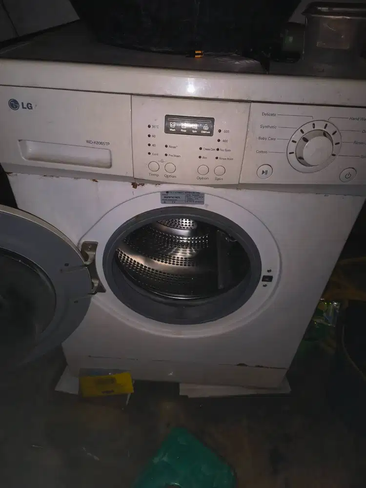 Mesin cuci LG front loading 6,5 kg