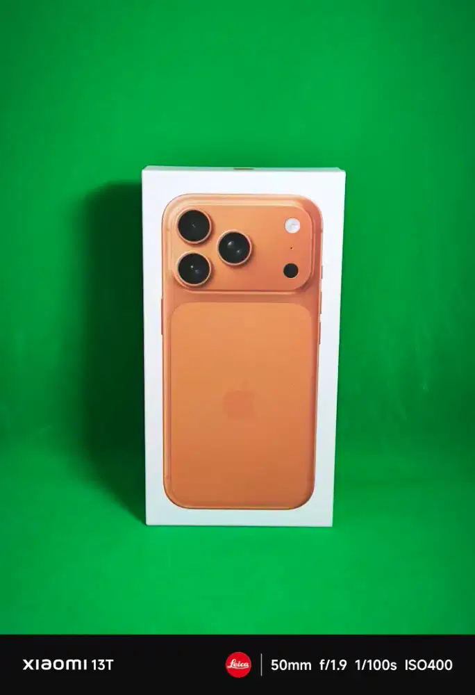 Iphone 17 pro 256gb cosmic oren baru