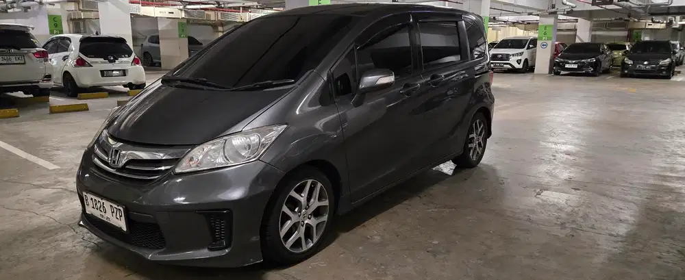 Honda Freed 2013 Bensin