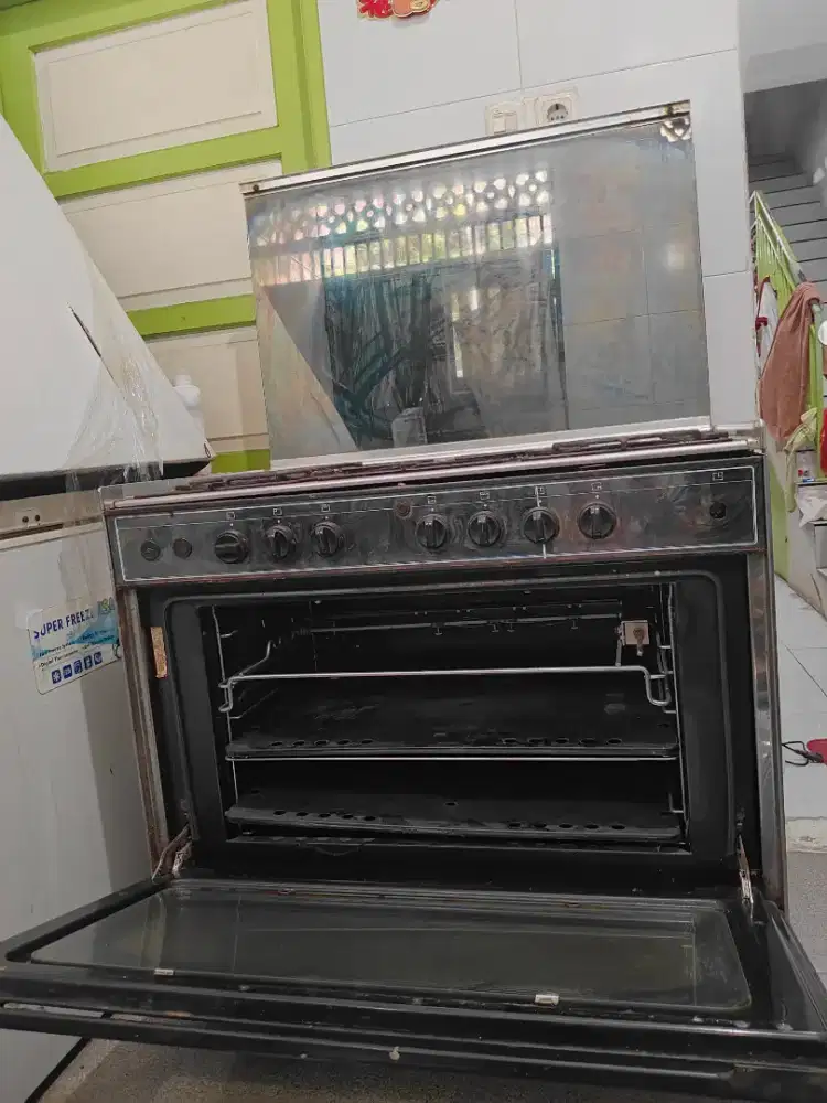 Kompor gas dan oven