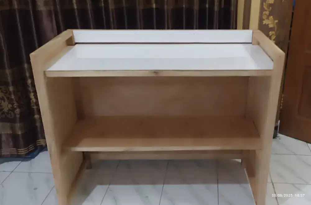 Booth Portable lipat/Meja Lipat