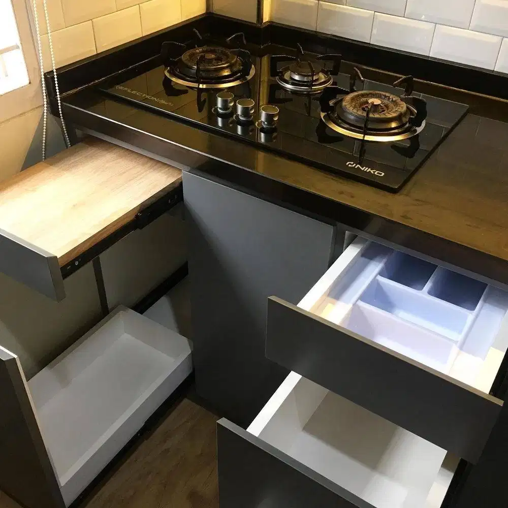 Custom Interior Kitchen Set, Backdrop TV, Lemari, Wardrobe, Kitchenset