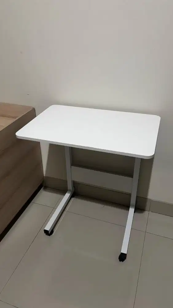 Meja Laptop Portable Standing Desk Dorong