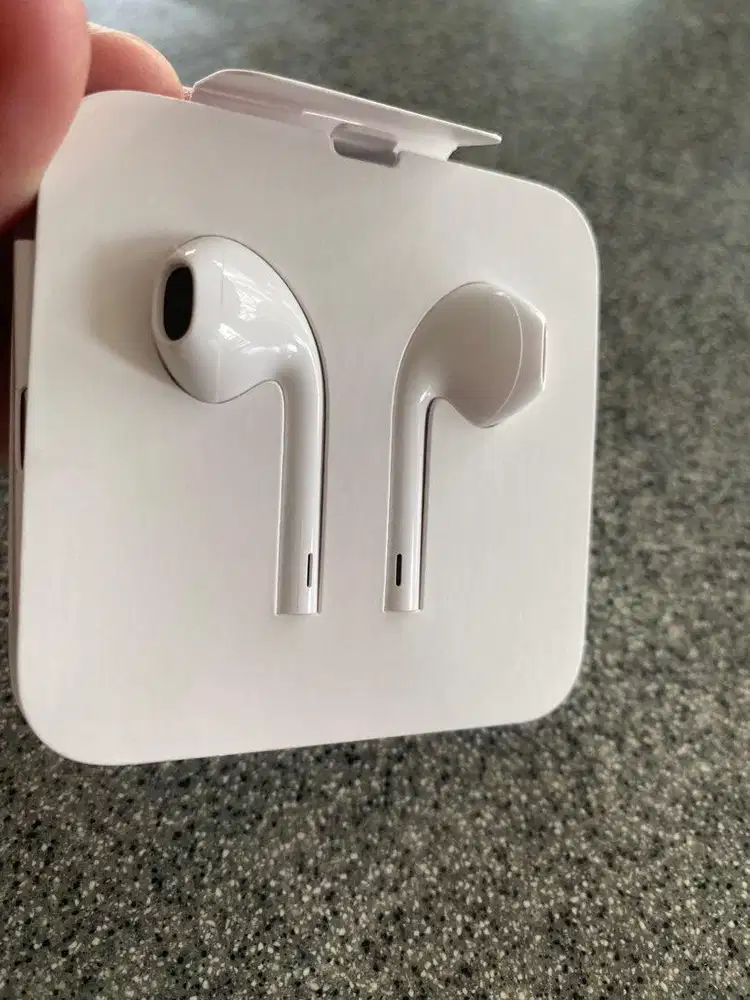 Earphone iPhone Lightning ori Ibox