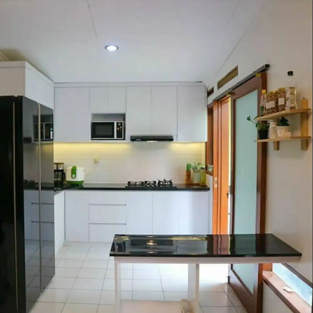 Custom Interior Kitchen Set, Backdrop TV, Lemari, Wardrobe, Kitchenset