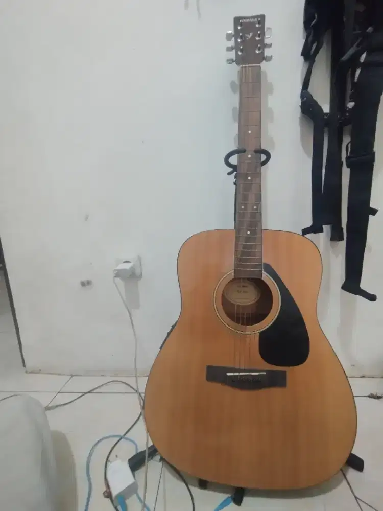 JUAL GITAR AKUSTIK ELEKTRIK YAMAHA FX310