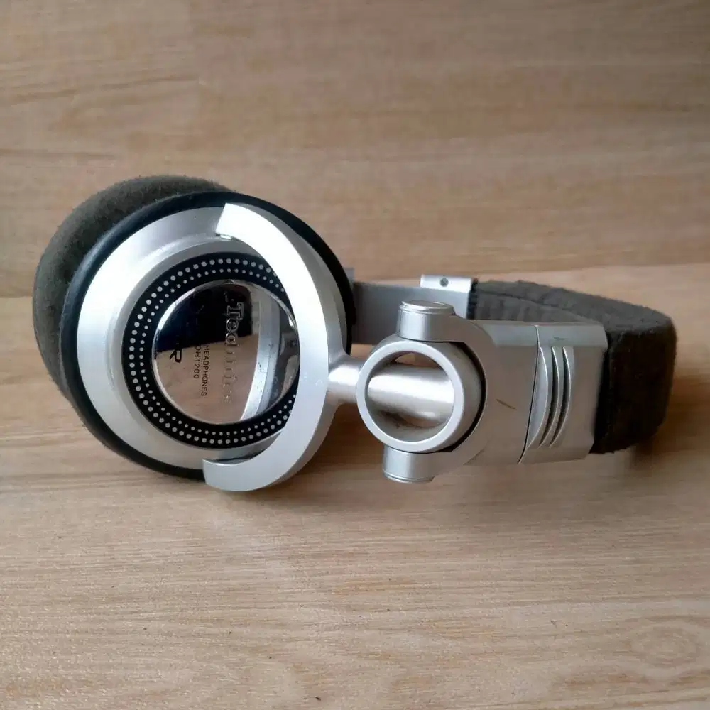 Technics RP-DH1200 DJ Headphones Original
