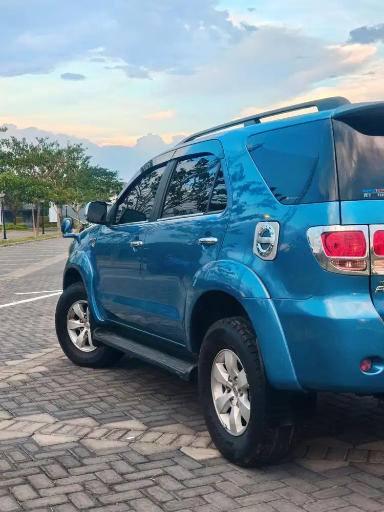 Toyota Fortuner 2006 Bensin