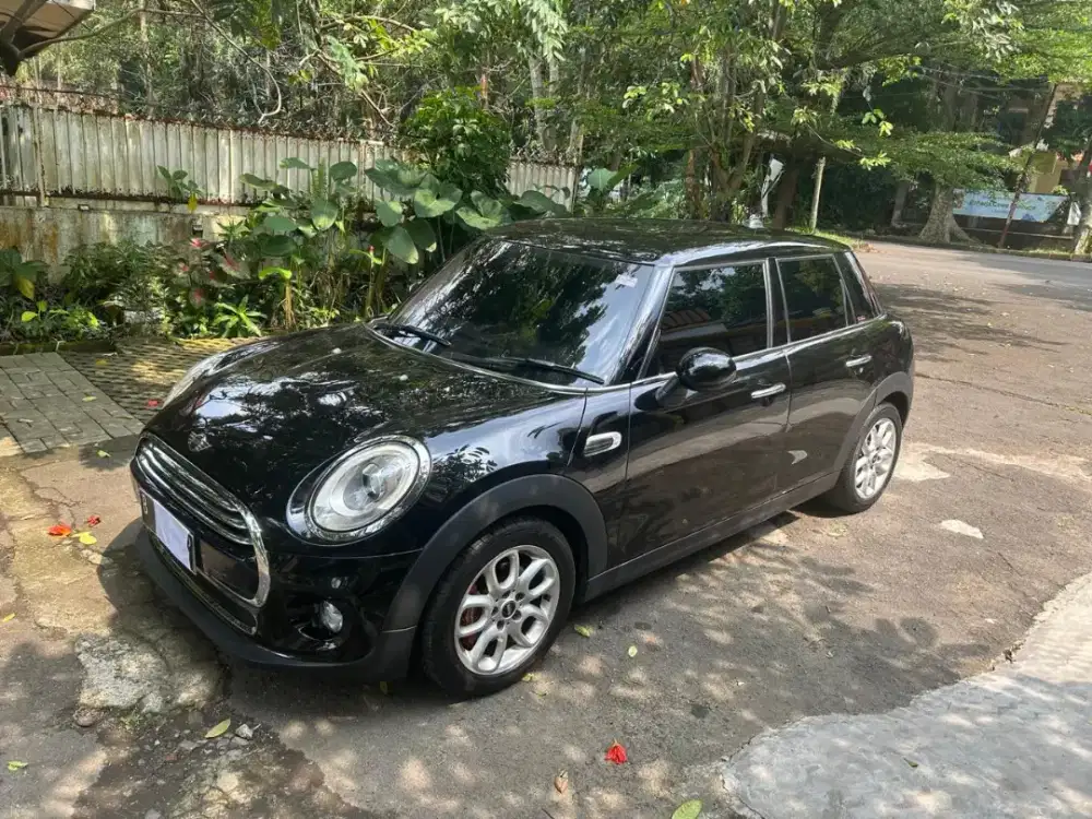 MINI COOPER 1.5 TURBO 5DOORS