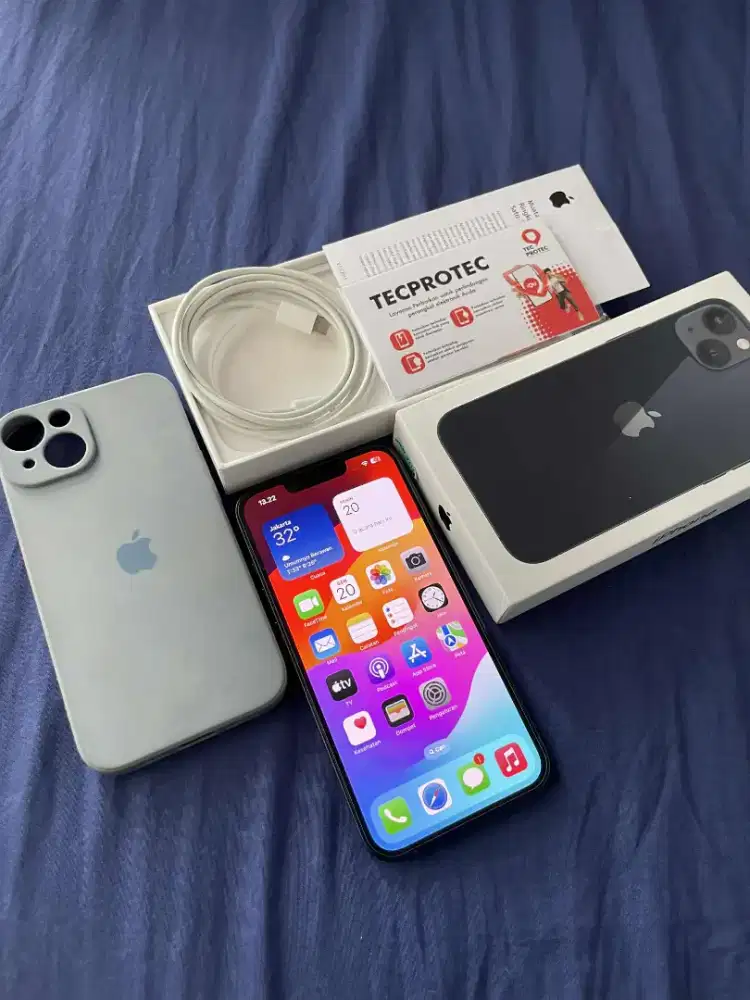 Iphone 13 128gb ibox resmi bekas iPhone 13