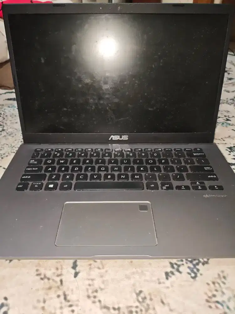Laptop asus m409da