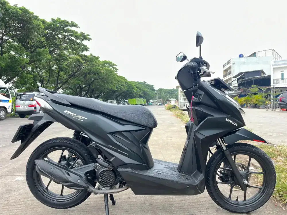 Honda beat deluxe tahun 2022 pajak panjang siap pakek