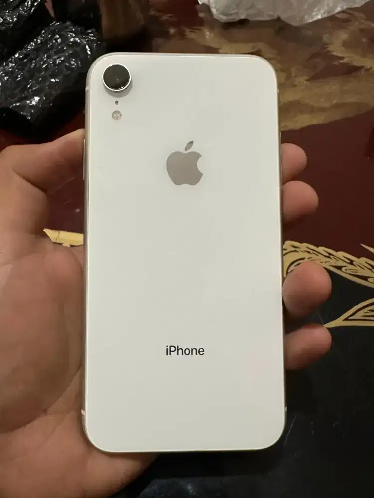 iPhone xr 64gb wifi only bypas