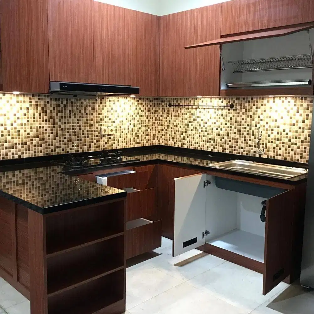Custom Interior Kitchen Set, Backdrop TV, Lemari, Wardrobe, Kitchenset