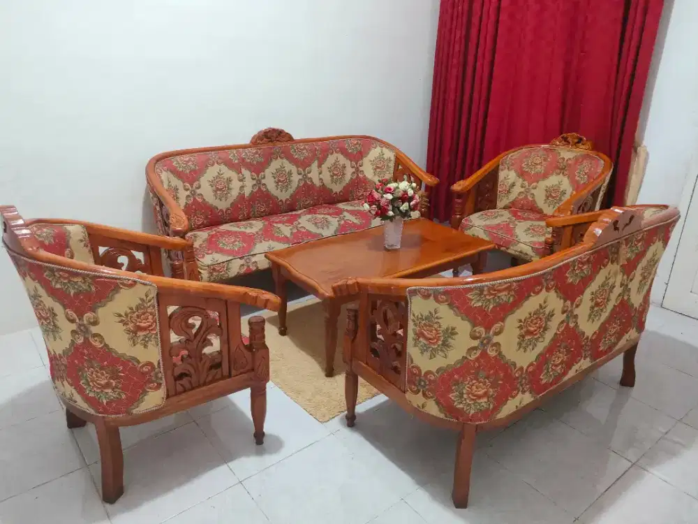 KURSI SET TAMU MEWAH JUAL CEPAT