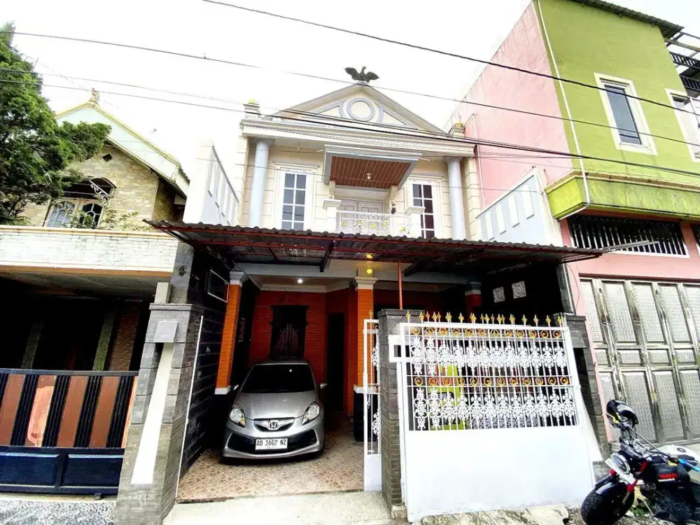 Rumah Ala-Ala Etnic Jawa Di Kawasan Perumahan Solobaru