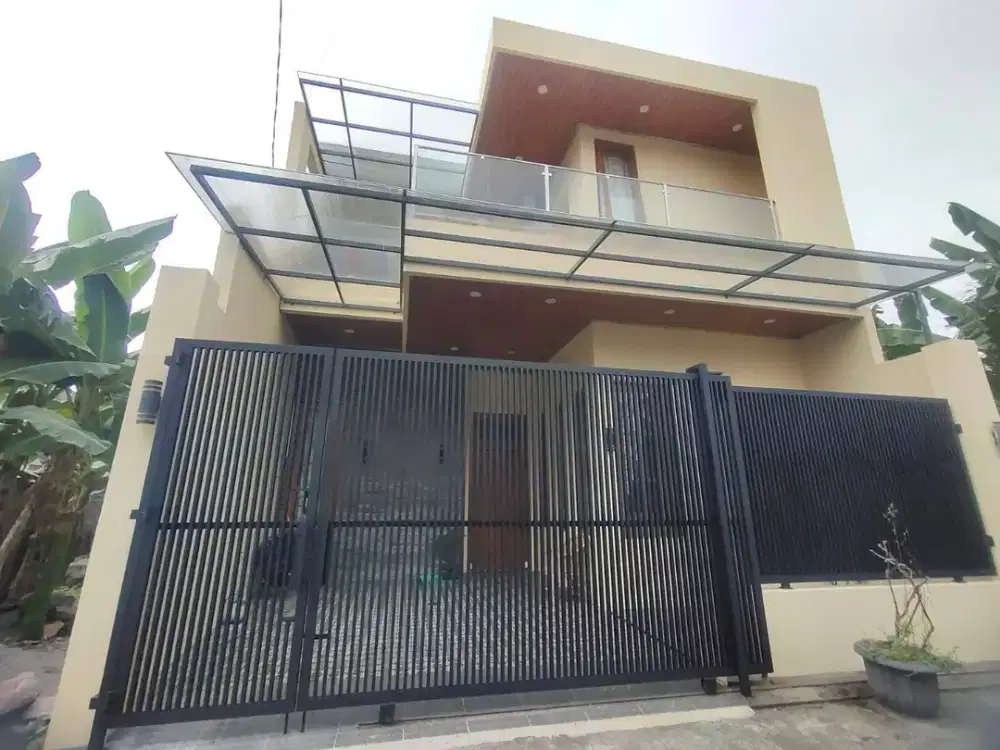 Rumah Mewah 2Lt Material Premium Area Komplex ASRI Dekat Jalan Raya