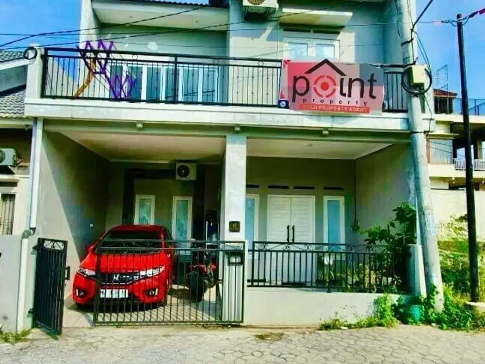 Rumah Cantik 2Lt Minimalis Modern Dekat Kampus UMS Solo