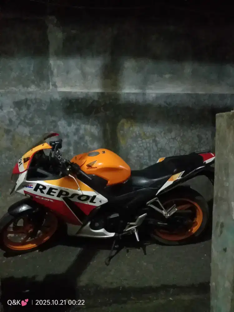 Honda CBR 150 Repsol 2014