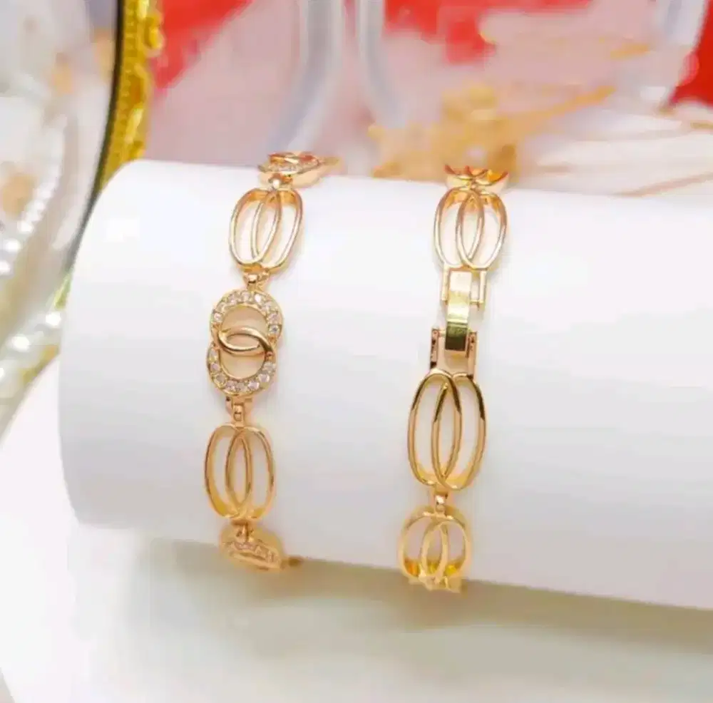 Gelang tangan wanita titanium terlaris