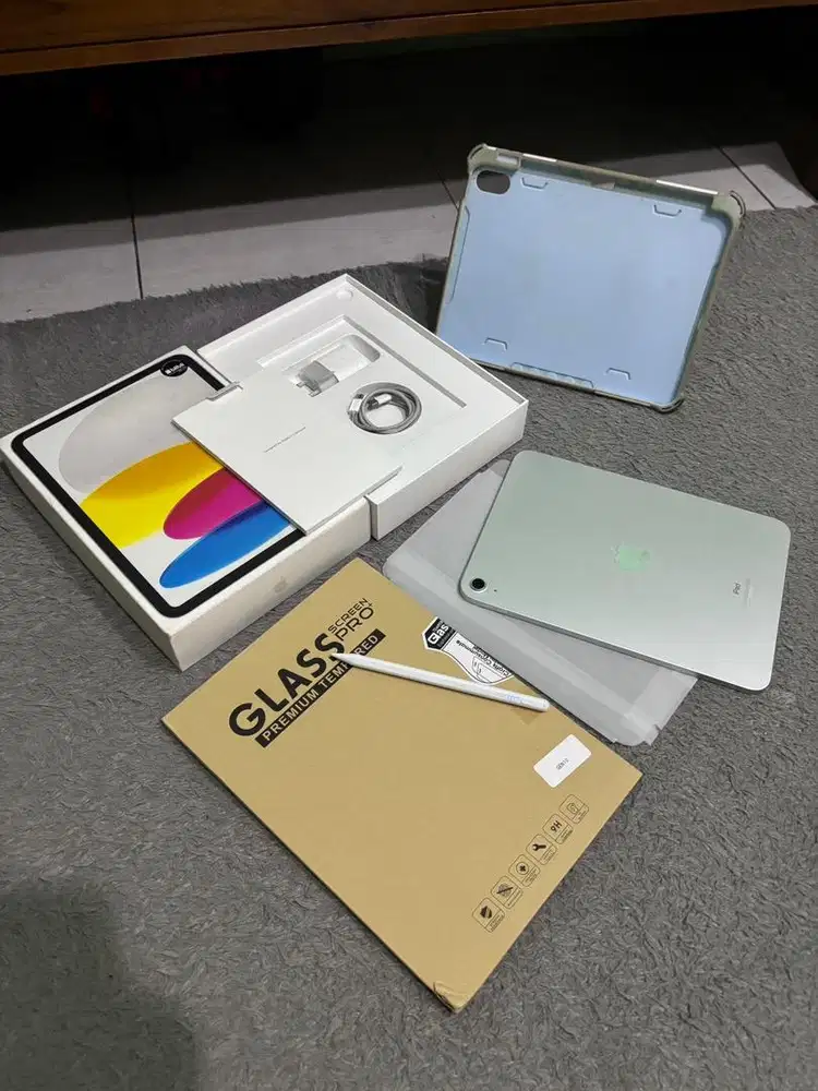 BANYAK BONUS iPad Gen 10 64gb Silver Wifi Only Blibli PA/A GARANSI ON