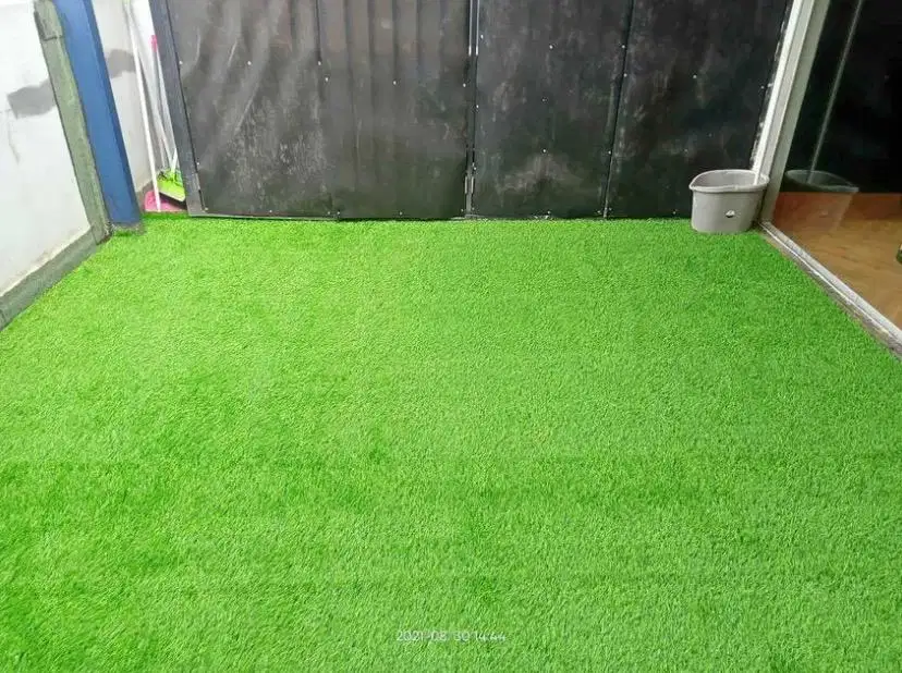 Karpet Rumput Sintetis Tebal 4Cm Halus Dan Lebat