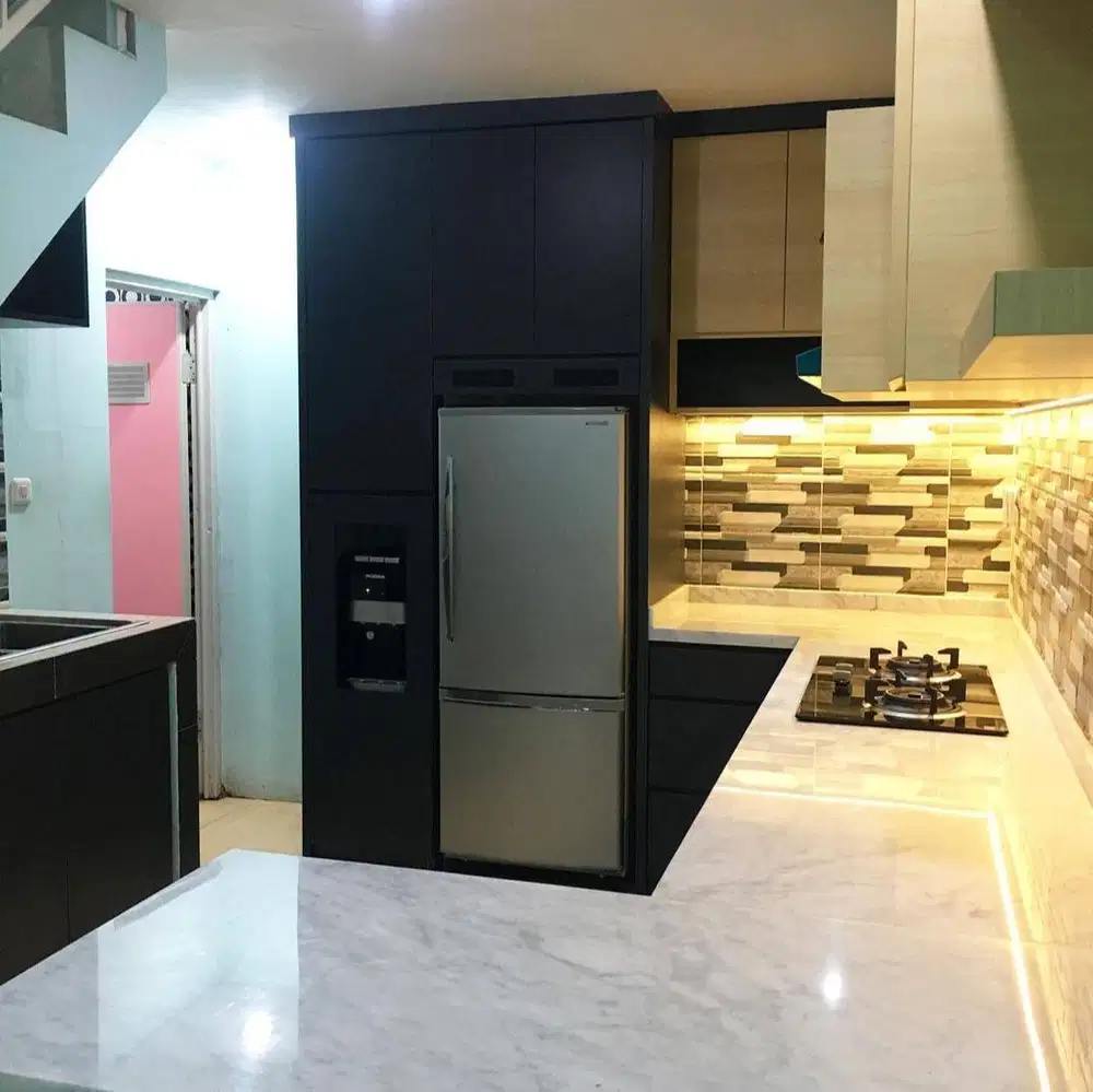 Custom Interior Kitchen Set, Backdrop TV, Lemari, Wardrobe, Kitchenset