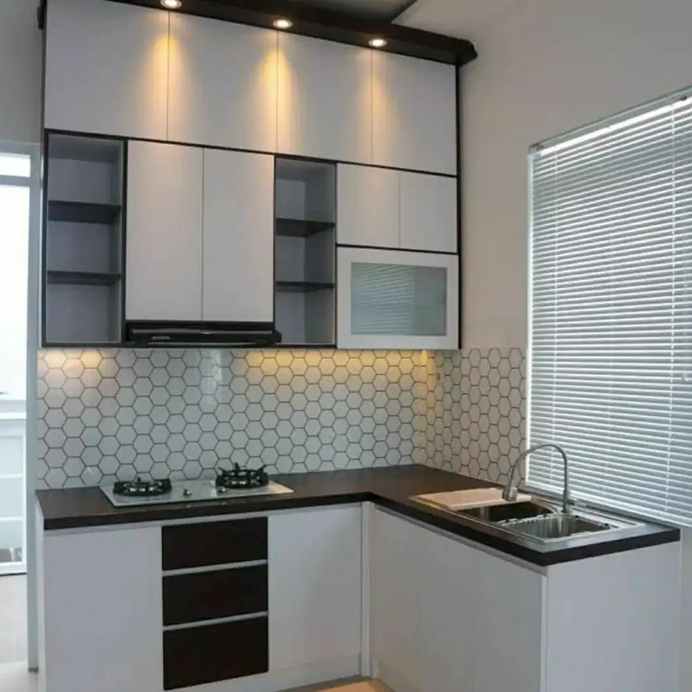 Custom Interior Kitchen Set, Backdrop TV, Lemari, Wardrobe, Kitchenset