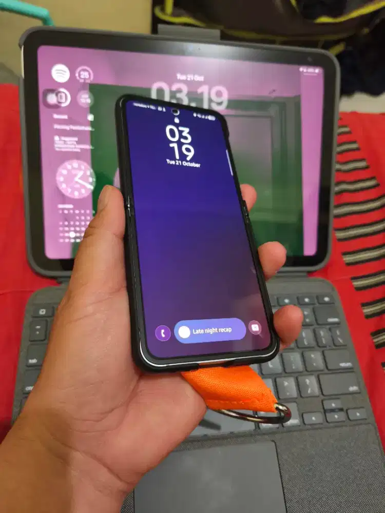 Samsung Z Flip 6