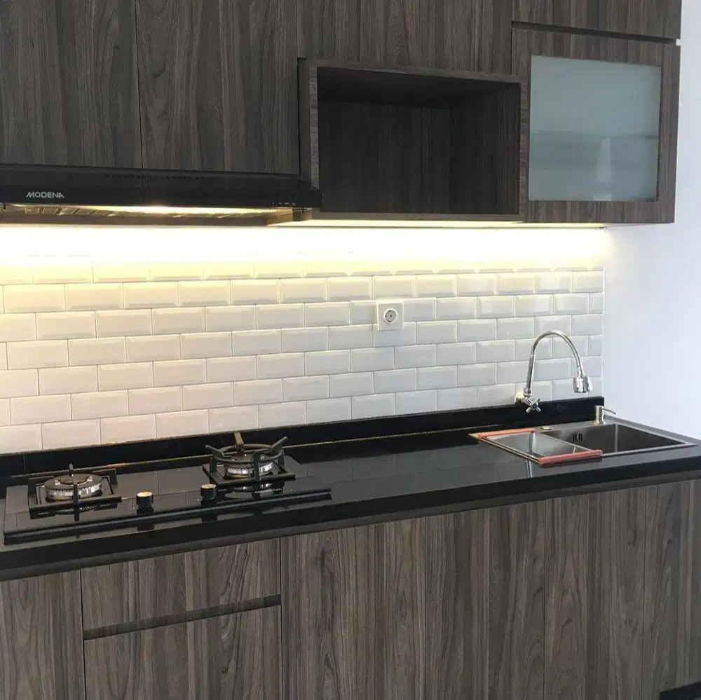 Custom Interior Kitchen Set, Backdrop TV, Lemari, Wardrobe, Kitchenset