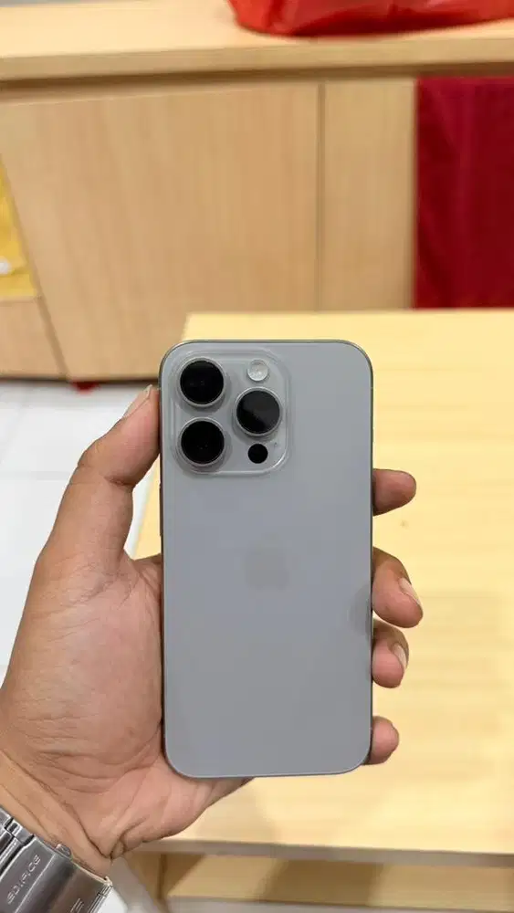 Iphone 15 Pro Natural Titanium (PA/A)