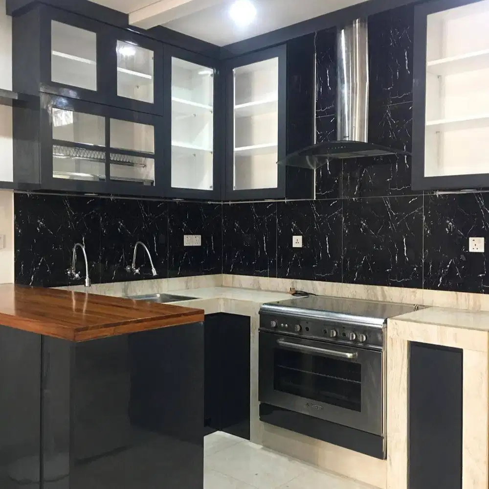 Custom Interior Kitchen Set, Backdrop TV, Lemari, Wardrobe, Kitchenset