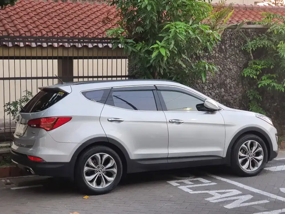 Santa Fe Diesel 2013 low km