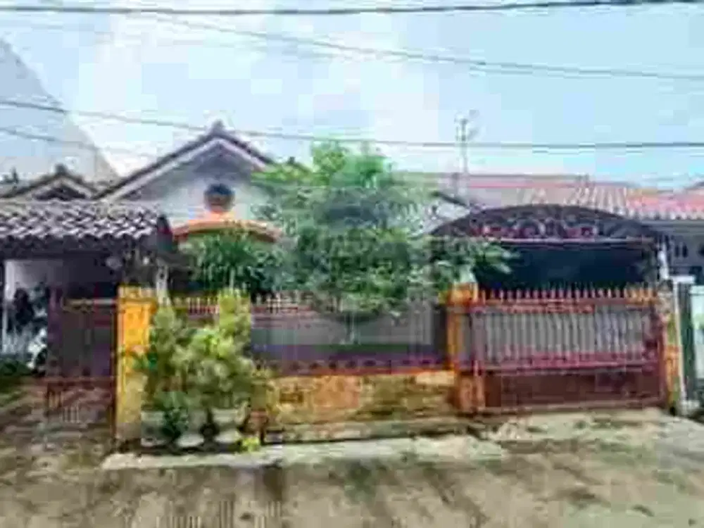 rumah 4 kamar lahan 200m²
