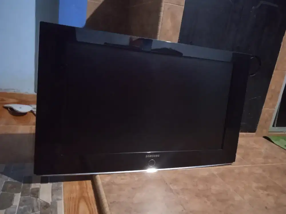 Jual tv 32 inc merk Samsung